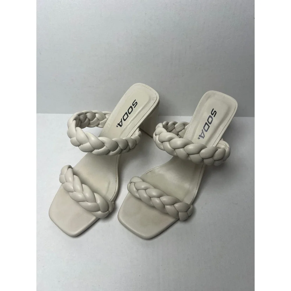 Soda Cream Colored Braided Block‎ Style Heel Size 6